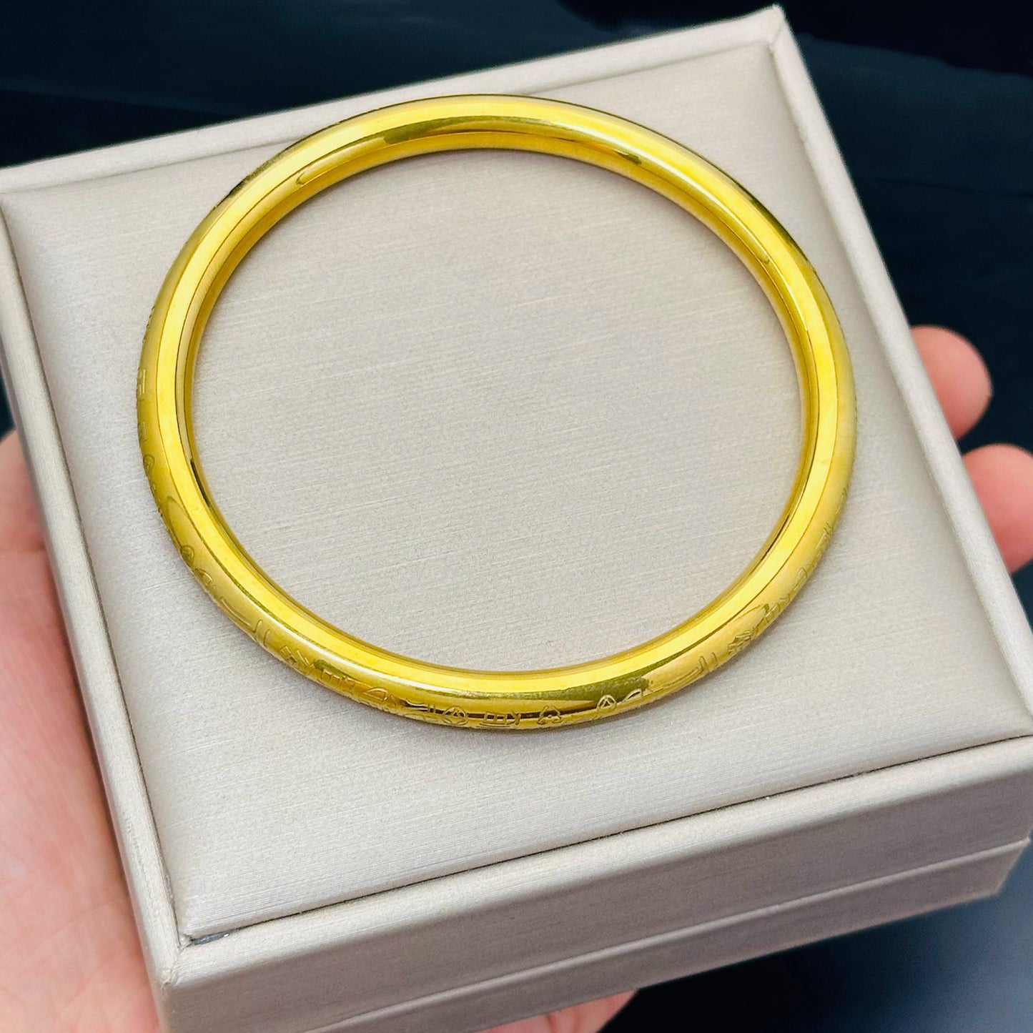 Ethereal Flow - Bracelets