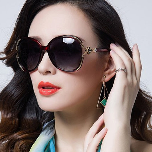 Luxe Gaze - Sunglasses