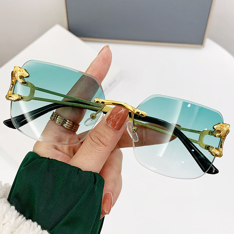 Vintage Vision - Sunglasses