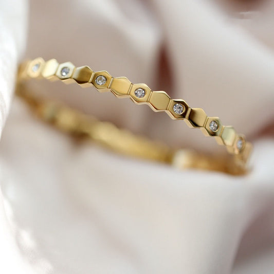 Golden Knot - Bracelets