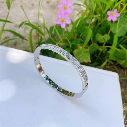 Velvet Vine - Bracelets