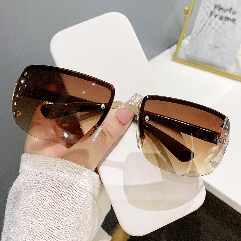 Elegance Shades - Sunglasses