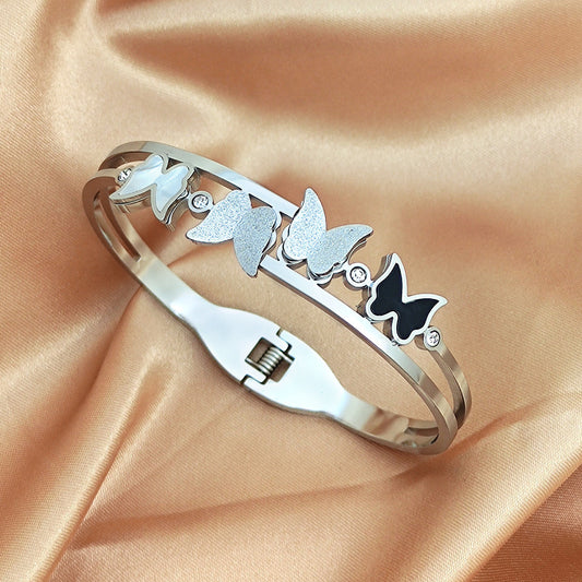Golden Petal - Bracelets