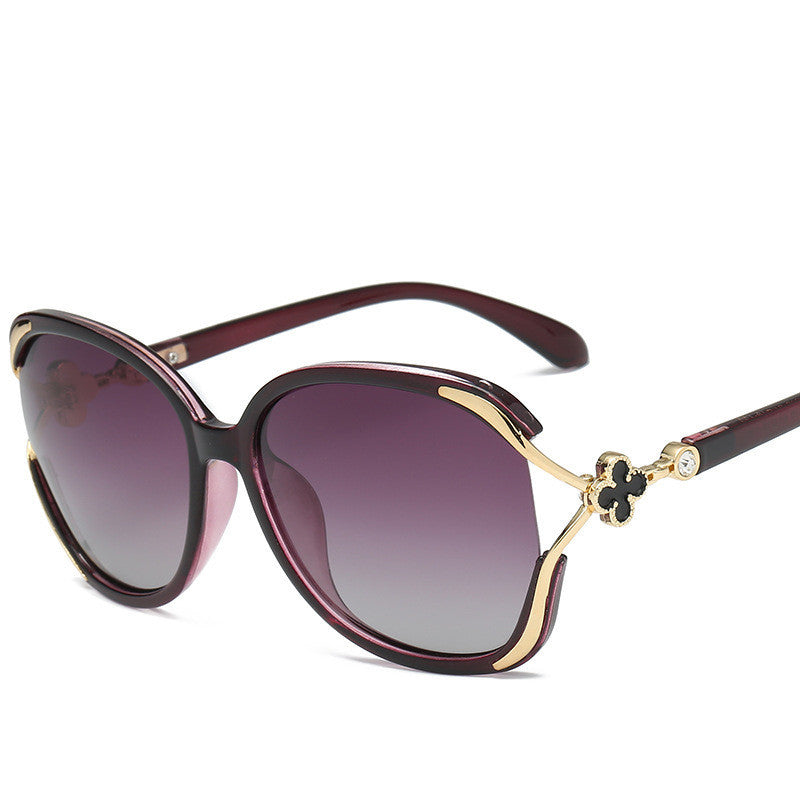 Luxe Gaze - Sunglasses