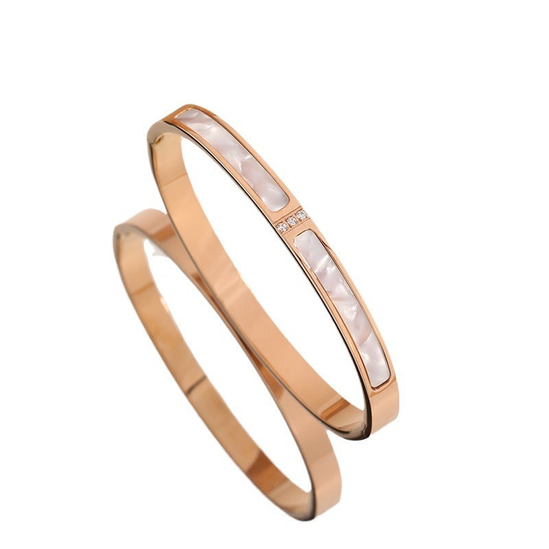 Velvet Touch - Bracelets