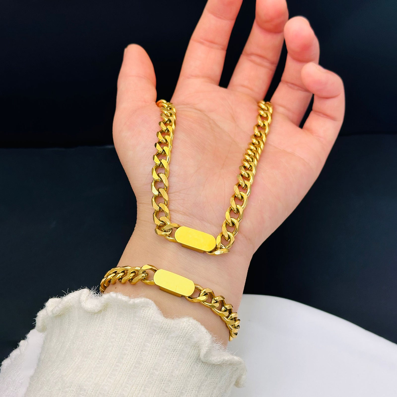 Ocean's Embrace - Bracelets
