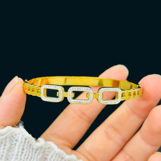 Ocean's Melody - Bracelets