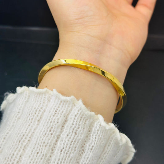 Whispering Waves - Bracelets