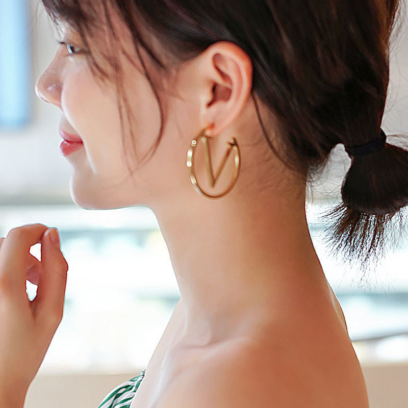 Velvet Glimmers - Earrings