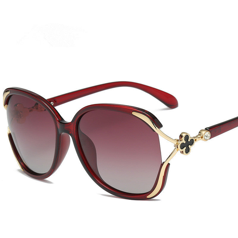 Luxe Gaze - Sunglasses