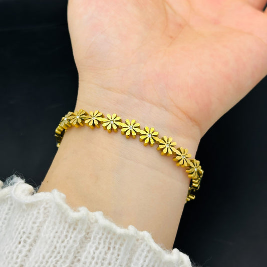 Velvet Halo - Bracelets