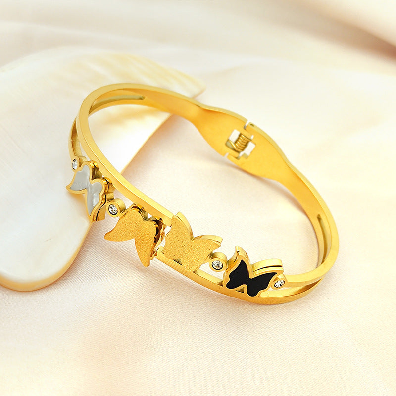Golden Petal - Bracelets