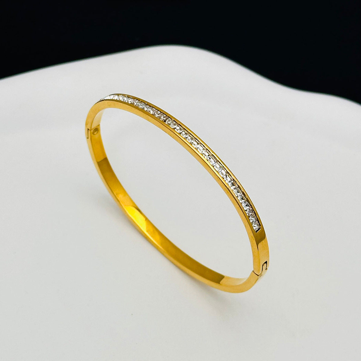 Mystic Link - Bracelets